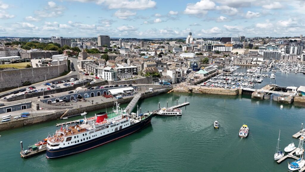 Cattewater Harbour Commissioners Hebridean Princess_4